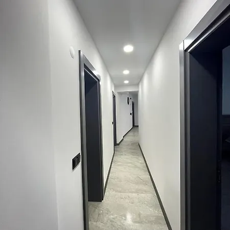 Havuzlu Sifir Lux Denize Nazir * Кемер