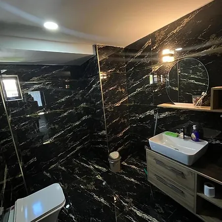 Havuzlu Sifir Lux Denize Nazir Вилла