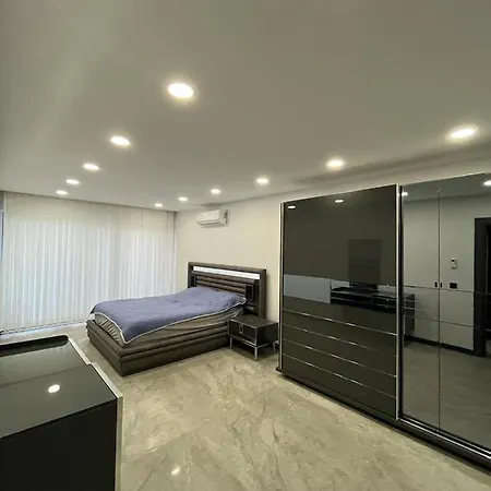 Вилла Havuzlu Sifir Lux Denize Nazir
