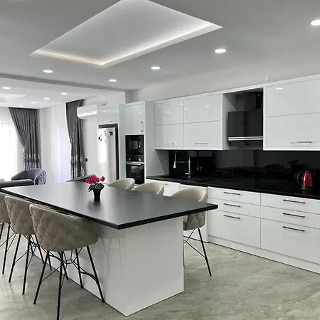 Вилла Havuzlu Sifir Lux Denize Nazir *
